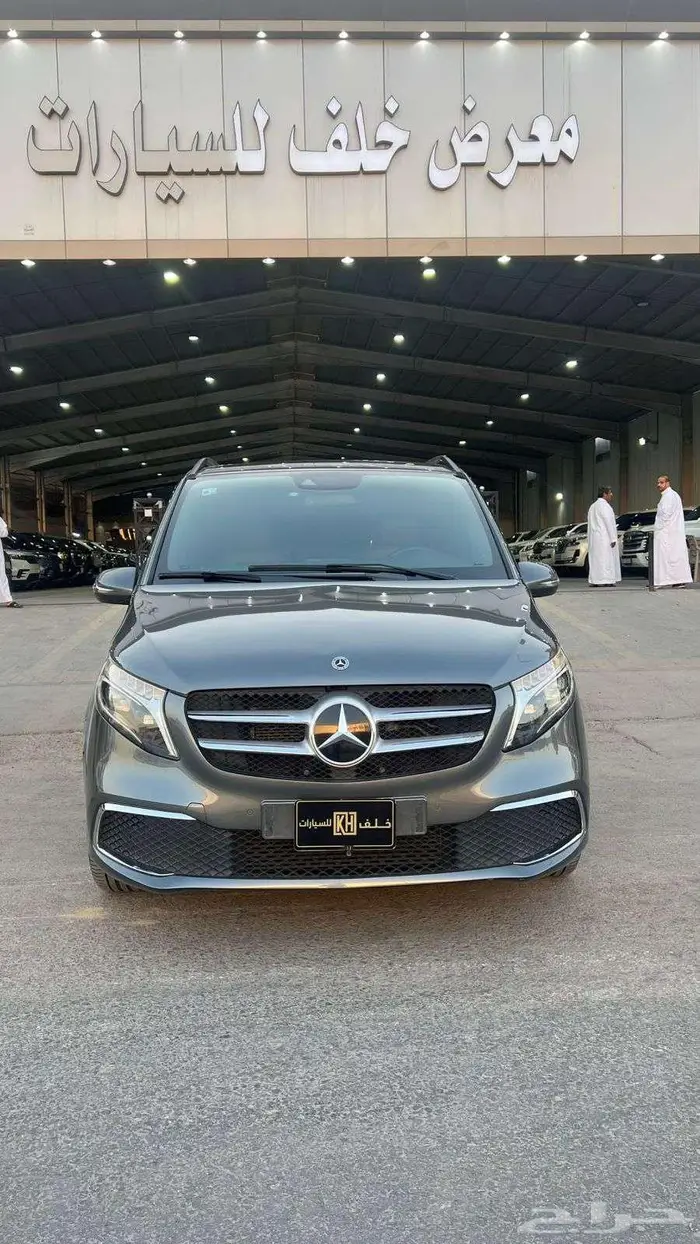 مرسيدس فان V250 موديل 2022- معرض خلف للسيارات 0