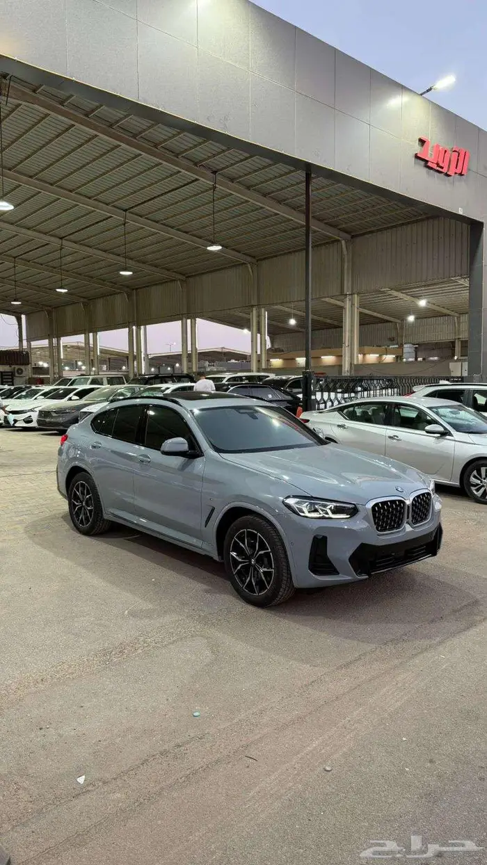 بي ام دبليو 2024 X4 عداد 4500 فقط ضمان دولي 0