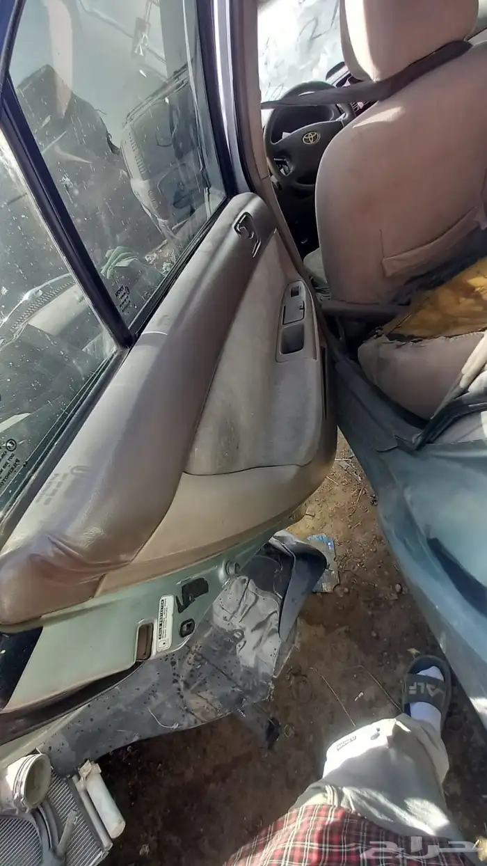 تشليح قطع غيار كامري من 2003-2011 ويوجد خدمات توصيل 4