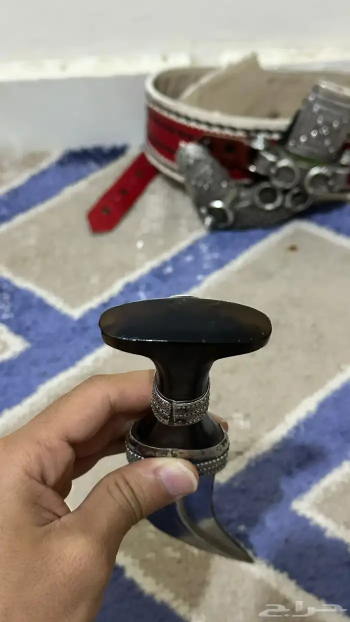 للبيع خنجر زراف كفوو مطرح ثلاث اصابع وشوي 5