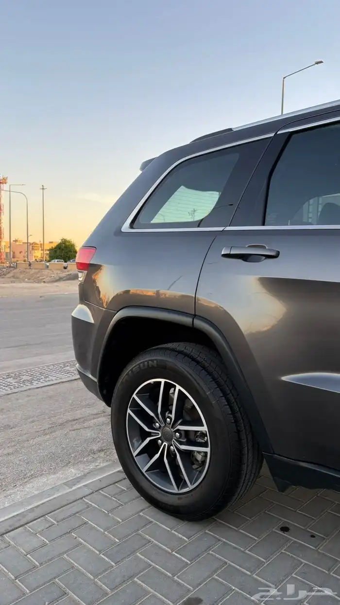 جيب شروكي 2019 5