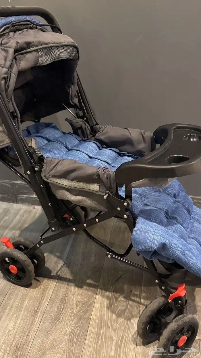 عربيه وكرسي أطفال نظيفه 1