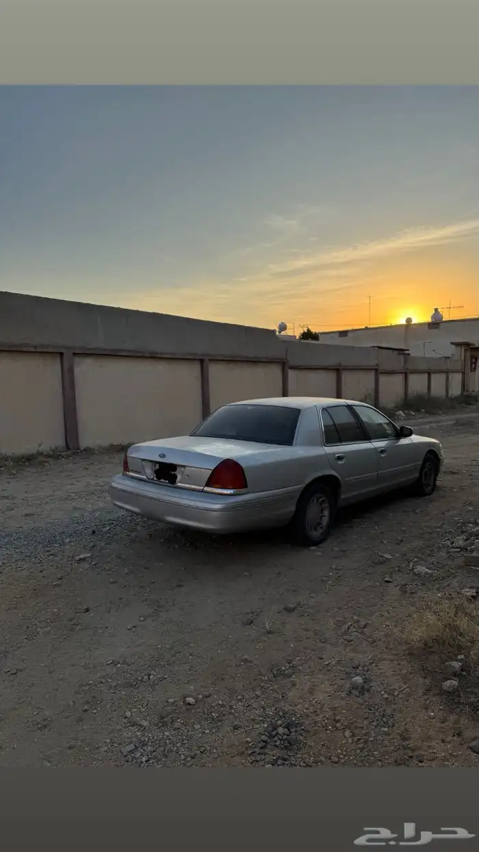 فورد فكتوريا 2002 1