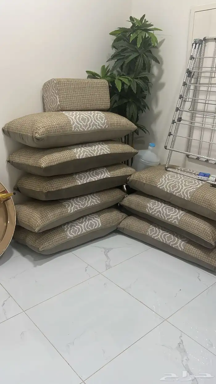 عشر مخاد و3 مركي 0