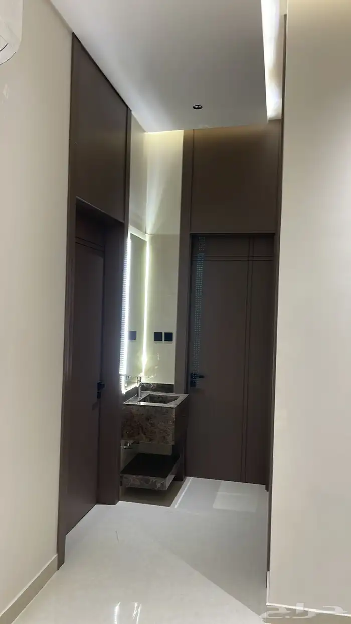 شقة للإيجار حي الرمال 0