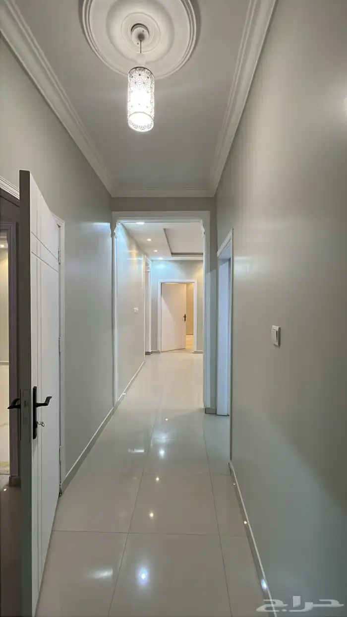 شقه للايجار حي الرمال قريبه من الدايري 0