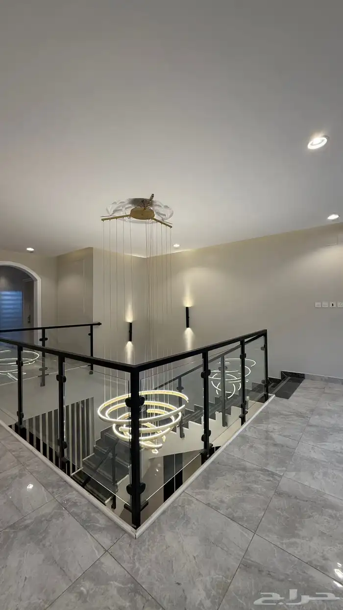 عرض جبار   للبيع فلل راقية   الطائف 72