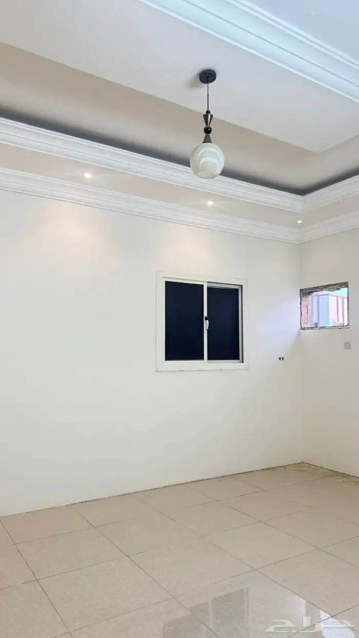 شقة فاخرة للايجار بحي القلت بالطائف 1