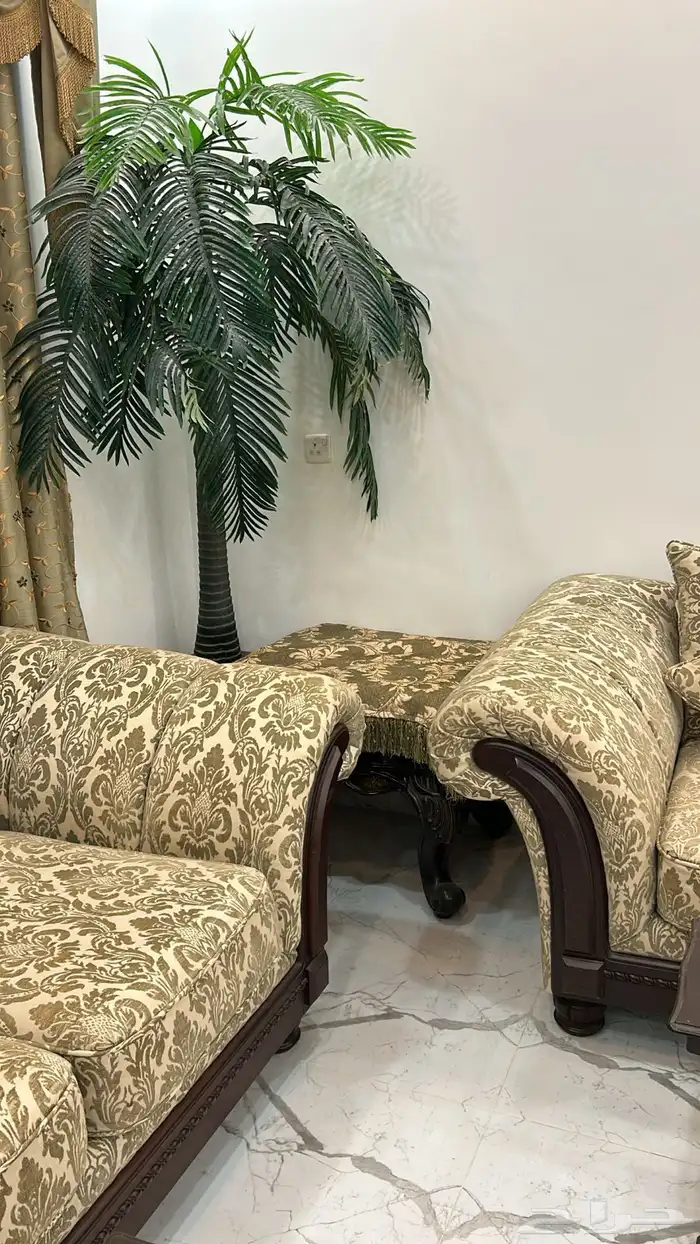 كنب ملكي خشب زان روماني 2