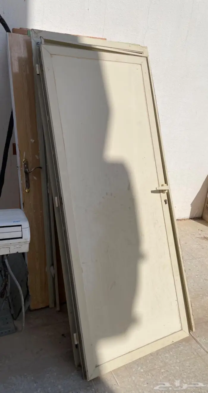 ابواب المونيوم و خشب 1