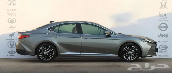 تويوتا كامري جراندي موديل 2025 5