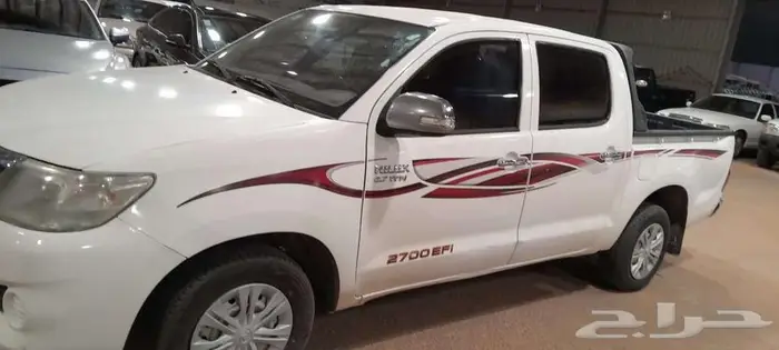 تويوتا هايلوكس 2015 8