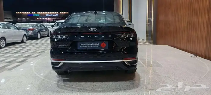 فورد تورس تيتانيوم فل كامل 2026 3