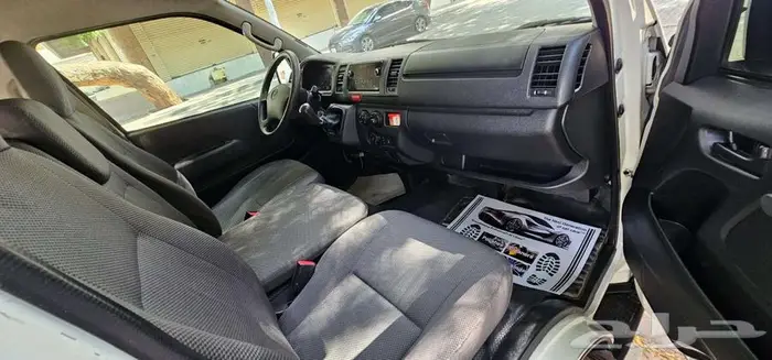 باص ركاب موديل 2015 بنزين قير عادي 5