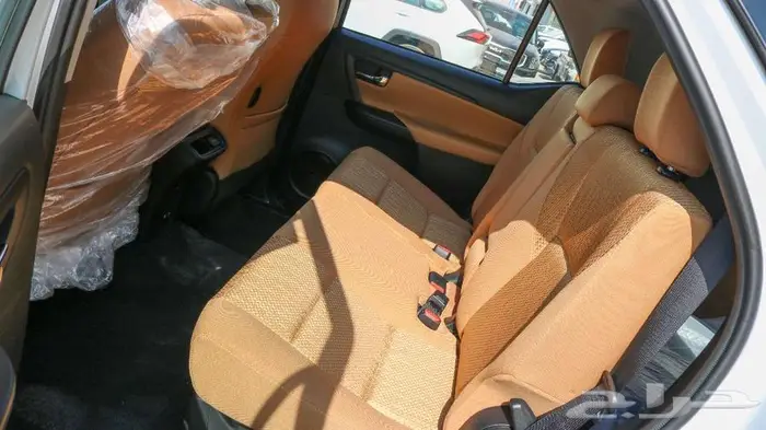 تويوتا فورتشنر بنزين وديزل 2025 بالنقد والتقسيط 7