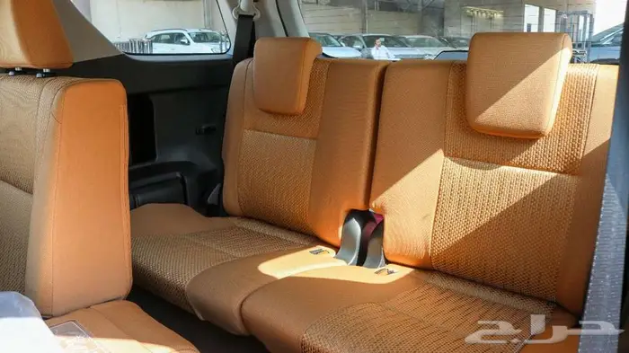 تويوتا فورتشنر بنزين وديزل 2025 بالنقد والتقسيط 6