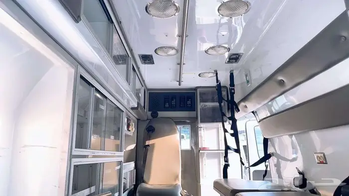 فورد 350 اسعاف موديل 2012 استماره اسعاف 15