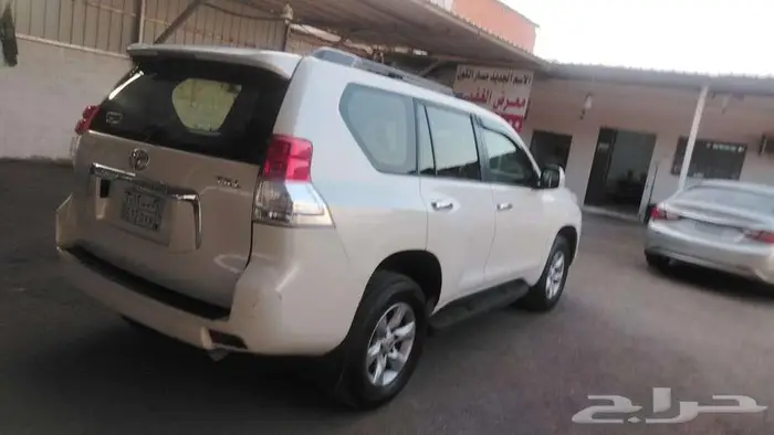 توياتا برادوا 2013 لؤلؤي 4 سلندر اتوماتيك نظيف بودي ومحركات 0