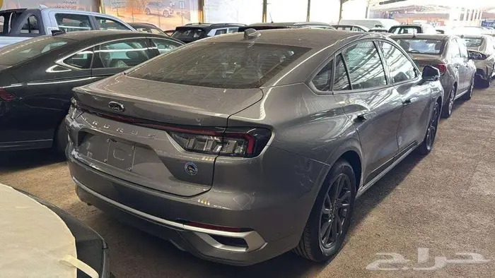 فورد تورس تريند 2026 4