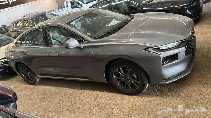 فورد تورس تريند 2026 7