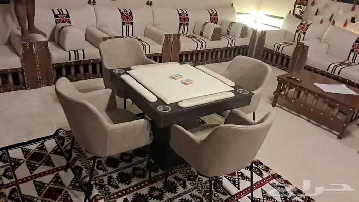 طاولة بلوت مكلية مع الكراسي توصيل فوري بالرياض 0