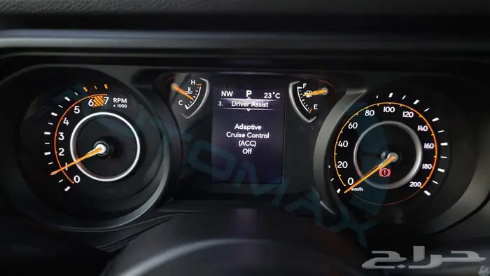 جيب رانجلر سبورت اس 2025 خليجي اصفار مع ضمان الوكيل 12