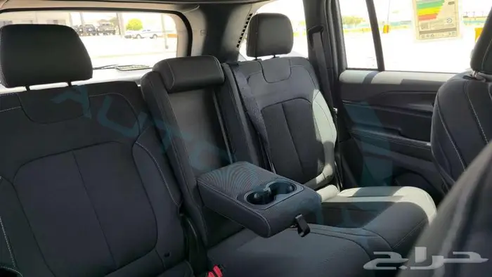 جيب جراند شيروكي لاريدو 2024 خليجي اصفار مع ضمان الوكيل 22