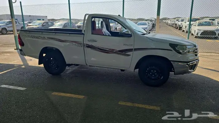 تويوتا هايلكس غمارة 2.7 GLX بنزين يدوي 2026 0