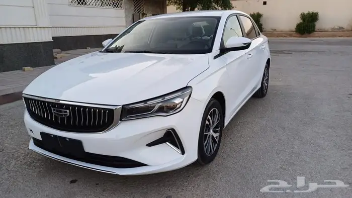 جيلي ام جراند 2025 3