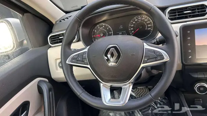 رينو داستر 2024 لدى شركة عبدالمجيد الخضر للسيارات 8