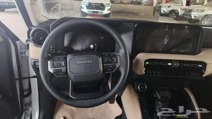 تويوتا برادو تي اكس ال-3 أبيض بنزين 2026 اقل سعر كاش واقساط 4