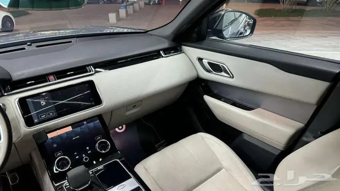 2021رينج روفر فيلار RANGE ROVER VELAR S 10