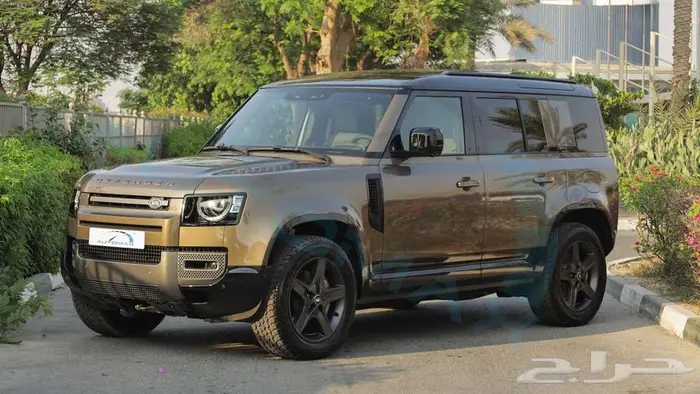 2025 Land Rover Defender 110 X-Dynamic SE P400e مع ضمان 3