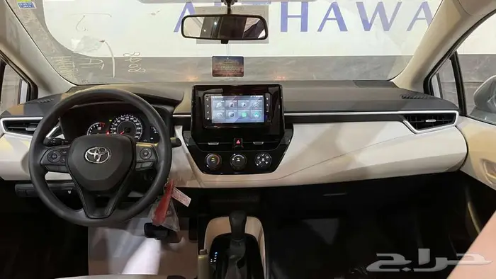 كورولا ستاندر مكينه 2.0 فضي 2025 4