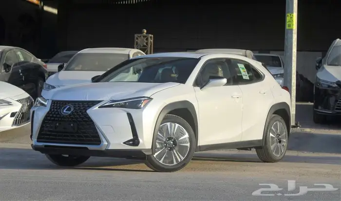 لكزس - UX300 خليجي هايبرد - 2025 - فل كامل-سعر خاص 2