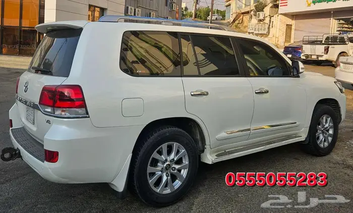 لاندكروزر 2016 سعودي فل كامل 1