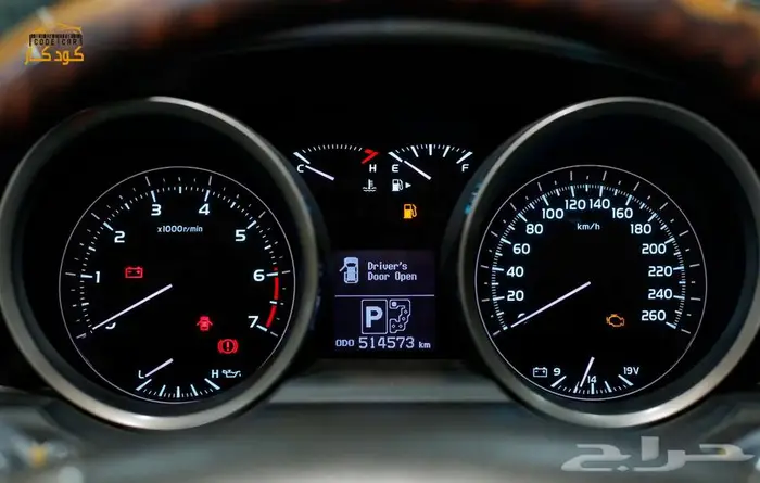 تويوتا لاند كروزر VXR 2011 7