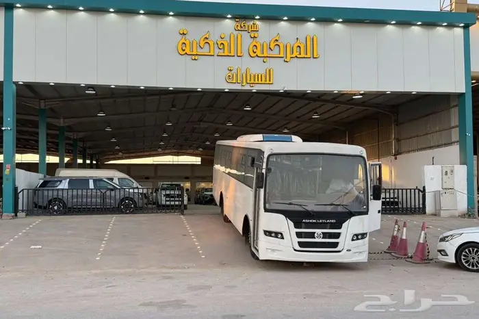 باص اشوك ليلاند 64 راكب موديل 2025 3