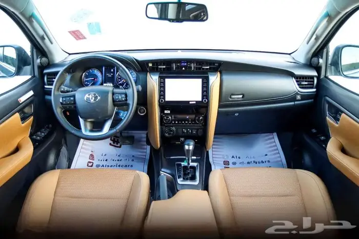 تويوتا فورشنر ديزل مكينه2.8.VX. 2Plus موديل 2024 13