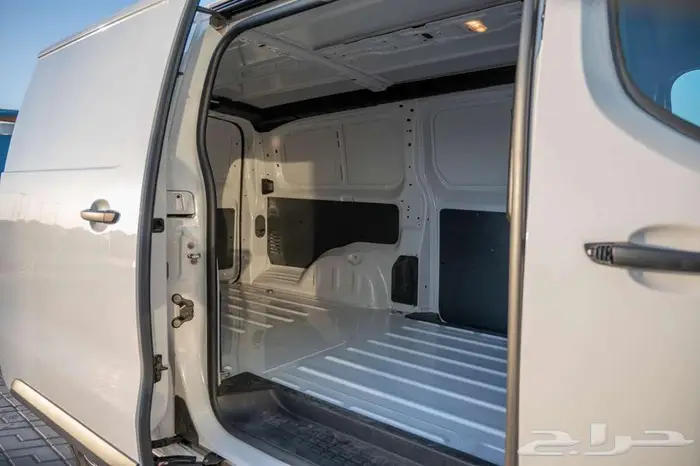 سيتروين جامبي فان بضاعة قير اتوماتيك ديزل 2025 7