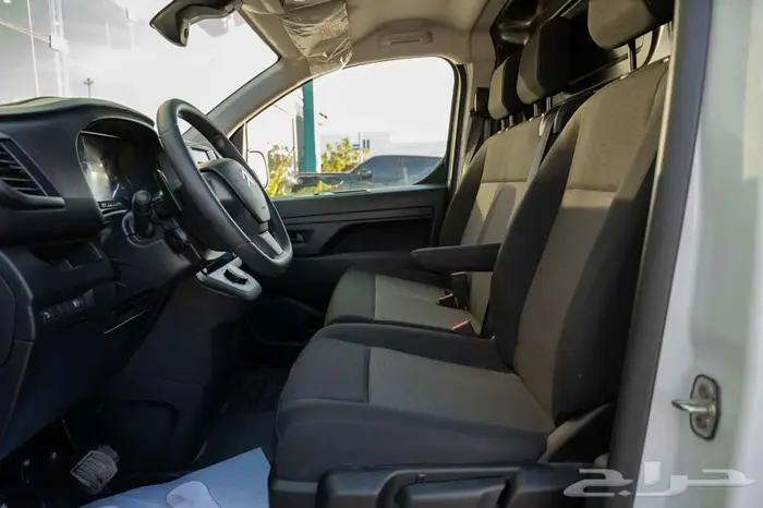 سيتروين جامبي فان بضاعة قير اتوماتيك ديزل 2025 4