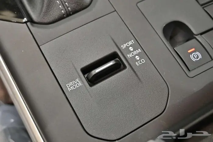 تويوتا هايلاندر 2025 ستاندرد بدون دبل 10