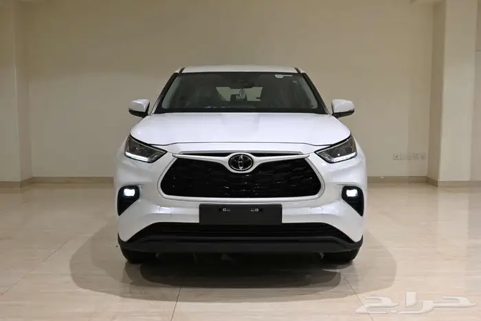 تويوتا هايلاندر 2025 ستاندرد بدون دبل 0