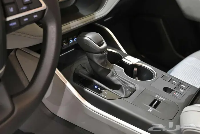 تويوتا هايلاندر 2025 ستاندرد بدون دبل 9