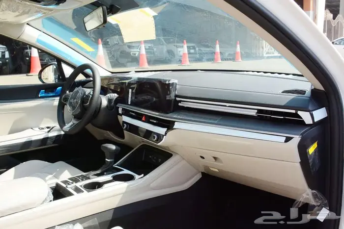 كيا 2025 K5 2.5 ستاندر مطور بانوراما بالنقد والتقسيط 6