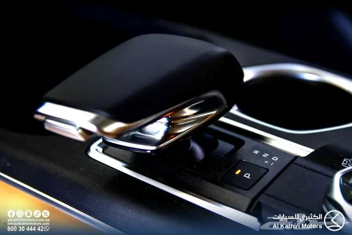 شانجان UNI-S 2026 28