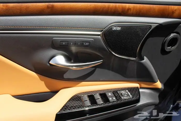 لكزس - ES350 DD - خليجي - 2025 - فل كامل 3