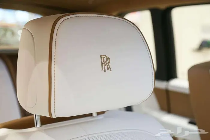 رولز رويس كولينان تفاصيل استثنائية تجربة لا تنسى 5