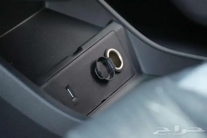 دونج فينج 2026 ميج E3 - الخضر للسيارات 8