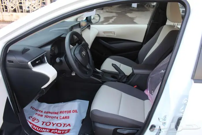 تويوتا كورولا 2.0 XLI بنزين اتوماتيك 2026 6